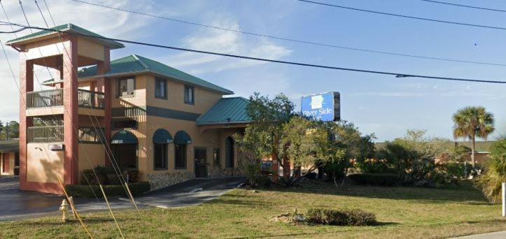 River Side Inn New Port Richey Εξωτερικό φωτογραφία